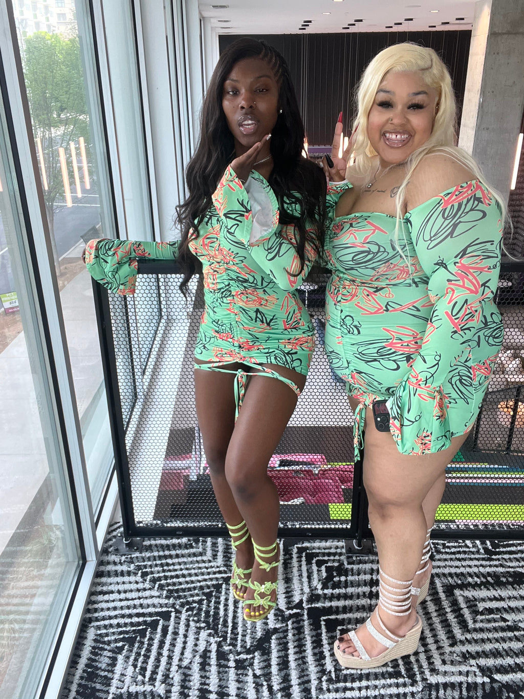 Media dress