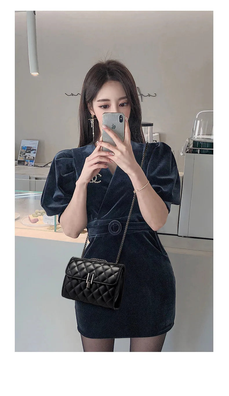 Elegant Quilted Black Women Shoulder Bag, Mini Flap Crossbody Purse with Chain Strap Turn Lock for Party Everyday Evening Bag