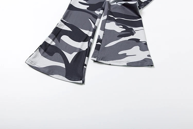 Bold & Wild 2-Piece