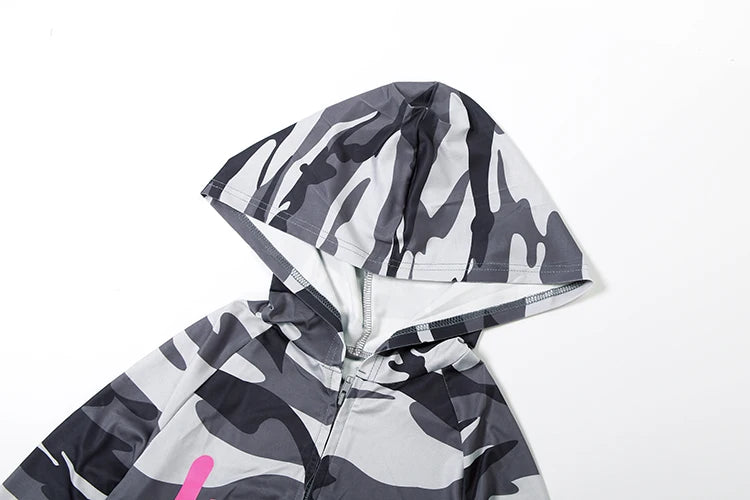 Bold & Wild 2-Piece